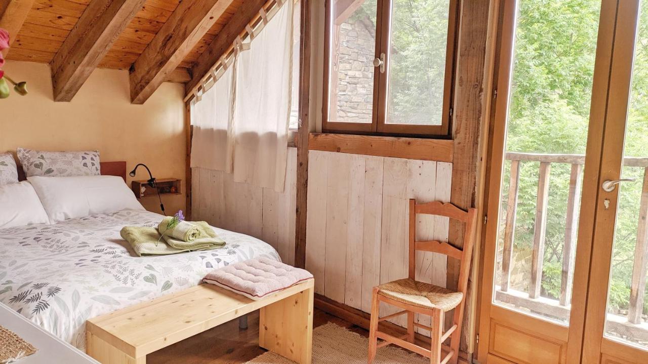 Vio Casa Rural Petricor, Ordesa المظهر الخارجي الصورة