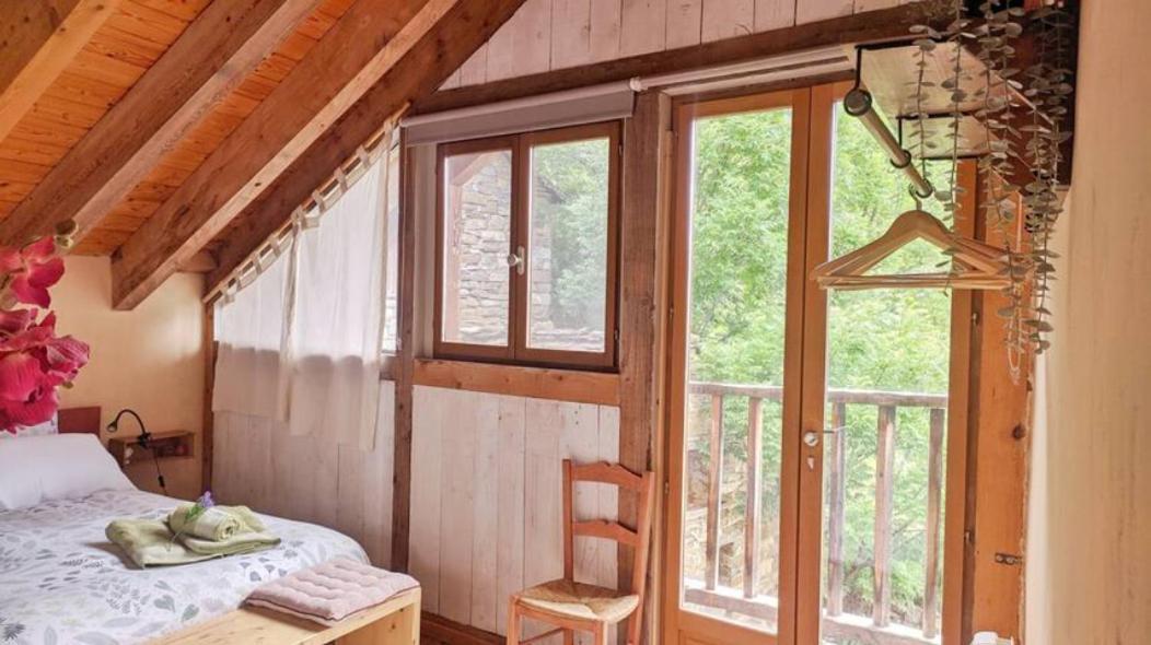 Vio Casa Rural Petricor, Ordesa المظهر الخارجي الصورة